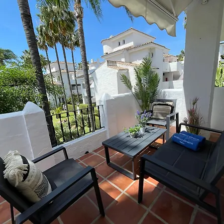 Golf&pool Oasis Near Puerto Banús Apartamento *